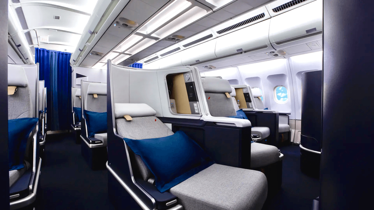 Air France Business - 1 of 1 (3)