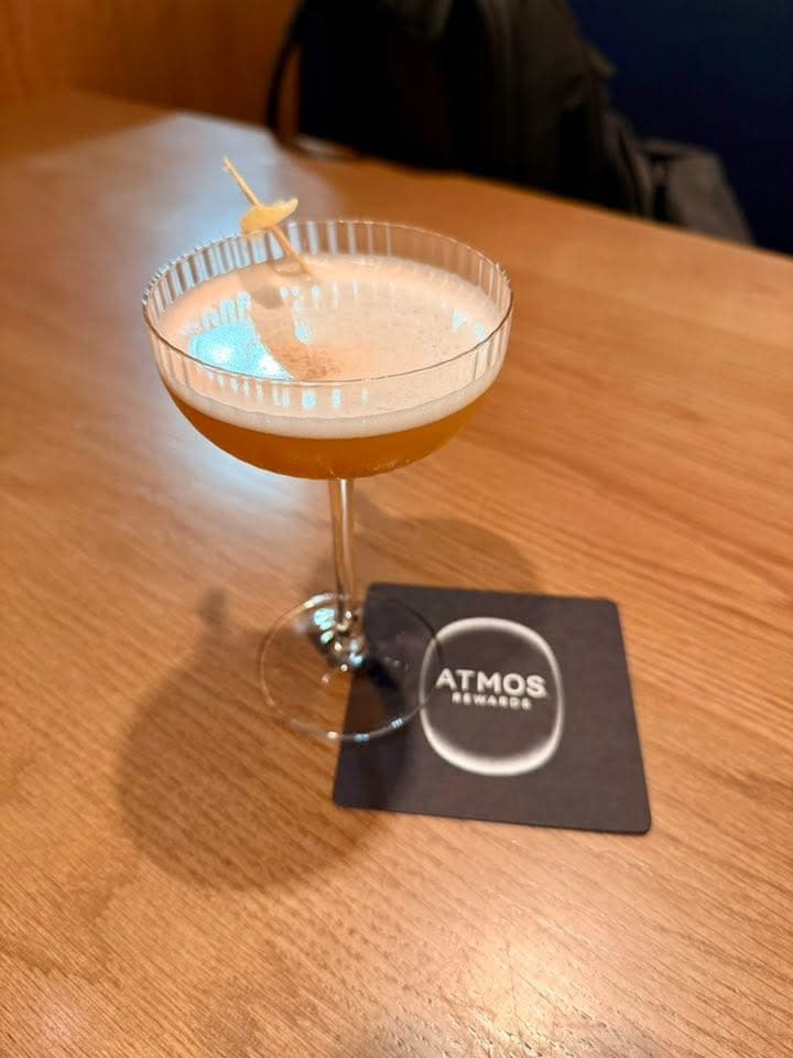 Alaska “Summit” cocktail at the SFO Lounge